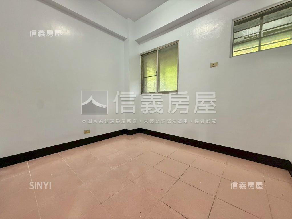 台北明珠方正三房車位房屋室內格局與周邊環境