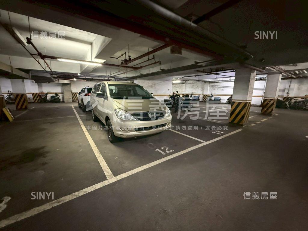 台北明珠方正三房車位房屋室內格局與周邊環境