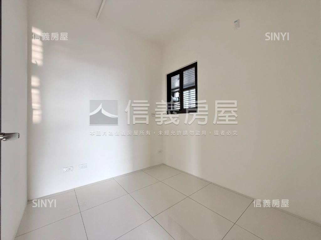 欣府城一品樓高樓美居平車房屋室內格局與周邊環境