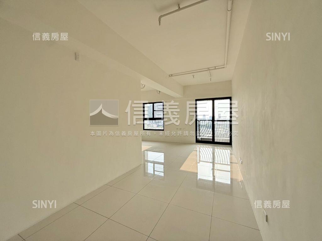 欣府城一品樓高樓美居平車房屋室內格局與周邊環境