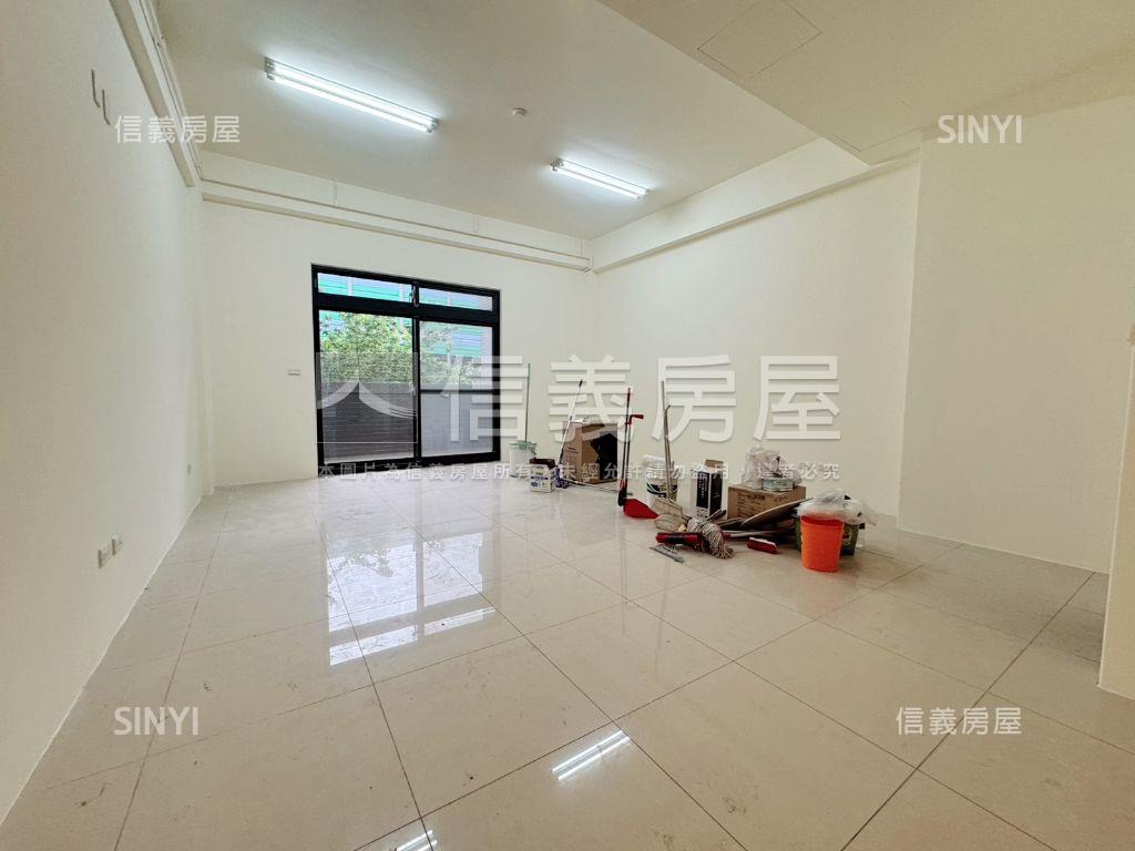 竹東大苑。尊爵大戶美透店房屋室內格局與周邊環境