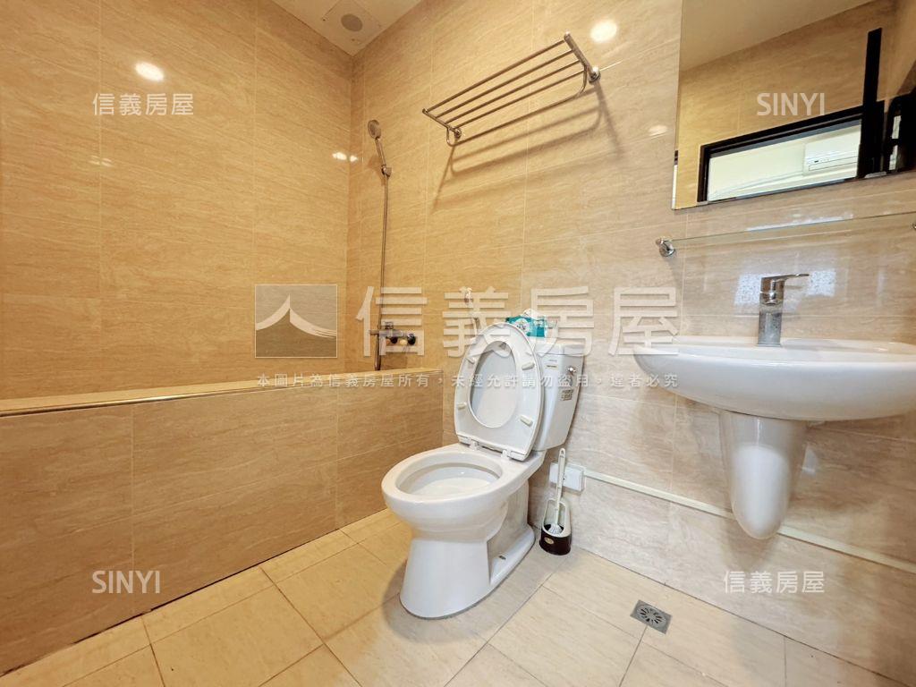 竹東大苑。尊爵大戶美透店房屋室內格局與周邊環境