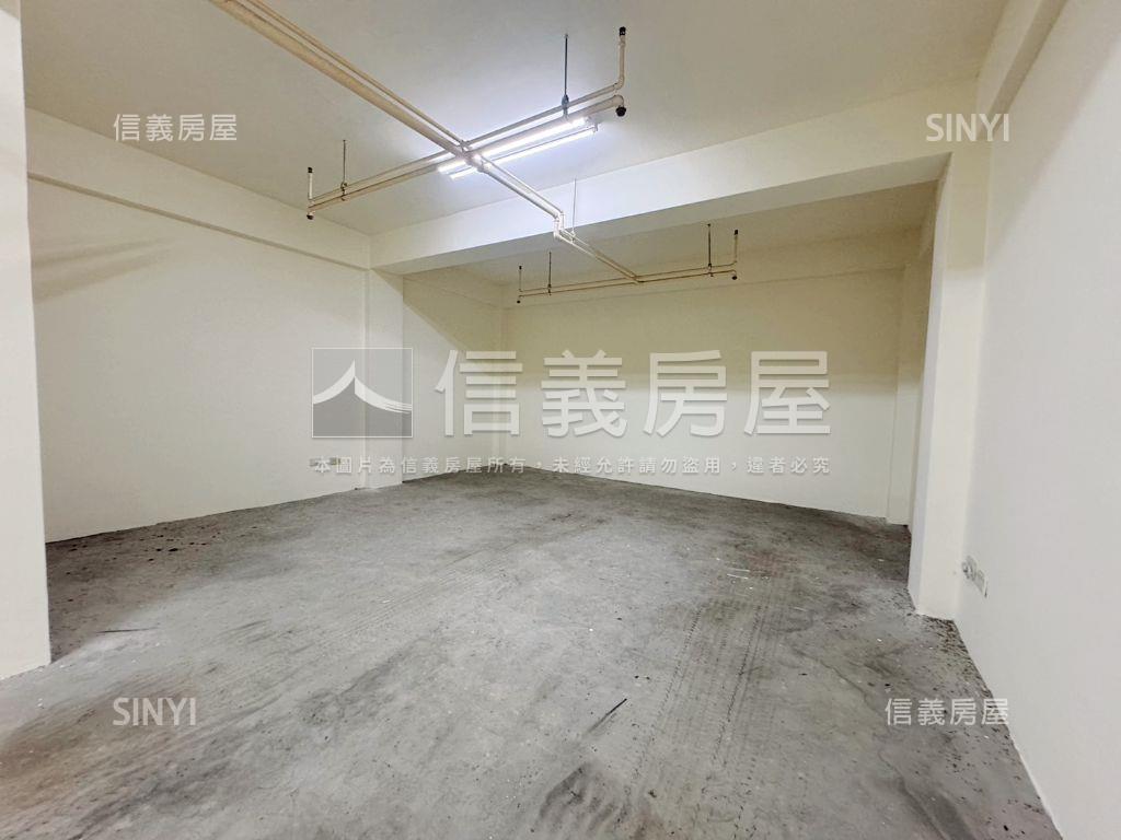 竹東大苑。尊爵大戶美透店房屋室內格局與周邊環境