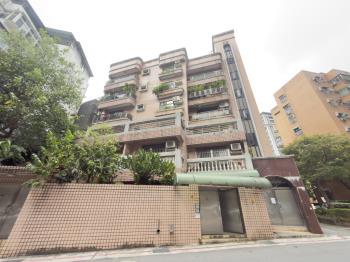 復興南路司法官邸庭院美屋