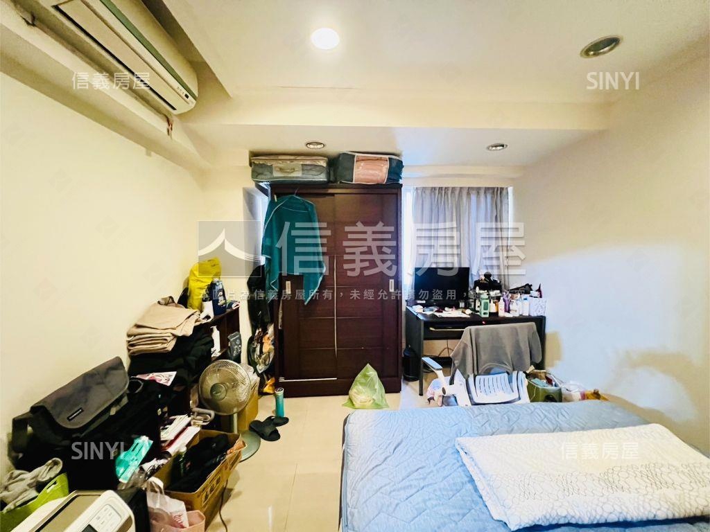 近海山捷運站三代同堂吉屋房屋室內格局與周邊環境