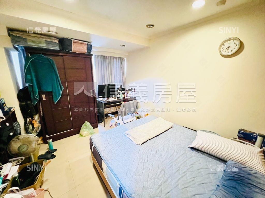 近海山捷運站三代同堂吉屋房屋室內格局與周邊環境