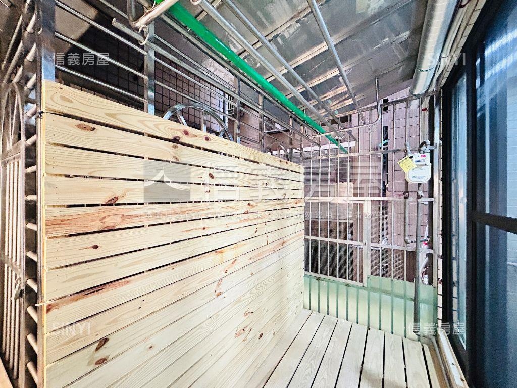 近徐匯捷運四房坡平車位房屋室內格局與周邊環境