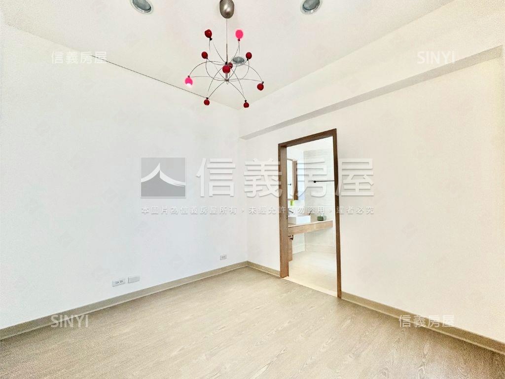 薇閣樓中樓庭院美屋房屋室內格局與周邊環境