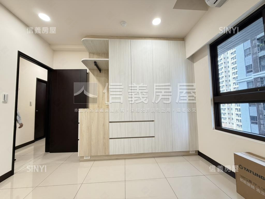 中國醫精裝潢三房平車美案房屋室內格局與周邊環境