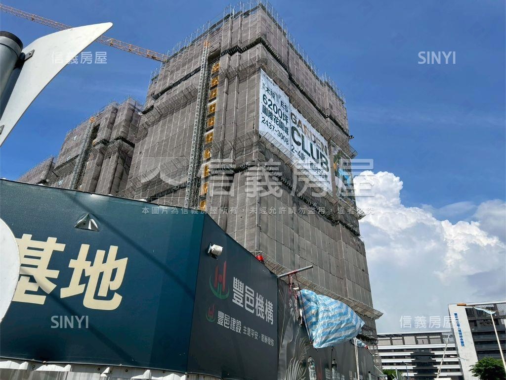 太原ＹＥＳ三房平車位誠售房屋室內格局與周邊環境