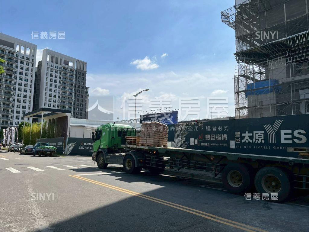 太原ＹＥＳ三房平車位誠售房屋室內格局與周邊環境