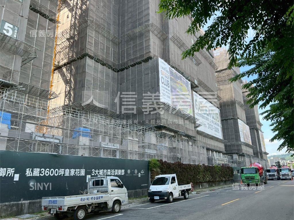 太原ＹＥＳ三房平車位誠售房屋室內格局與周邊環境