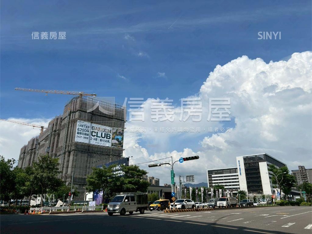 太原ＹＥＳ三房平車位誠售房屋室內格局與周邊環境
