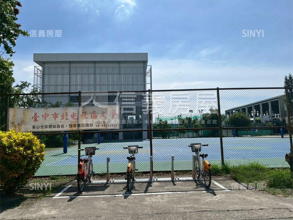 太原ＹＥＳ三房平車位誠售房屋室內格局與周邊環境