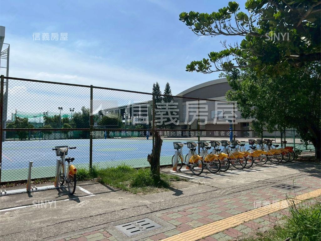 太原ＹＥＳ三房平車位誠售房屋室內格局與周邊環境