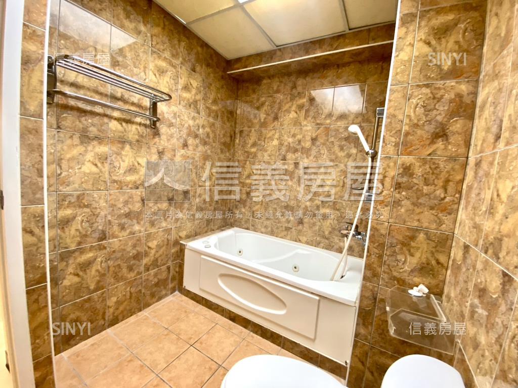 麗盛花都２房２衛平車房屋室內格局與周邊環境