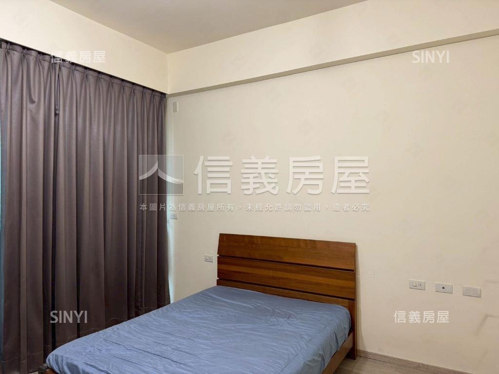 信義街公園旁新穎美墅房屋室內格局與周邊環境