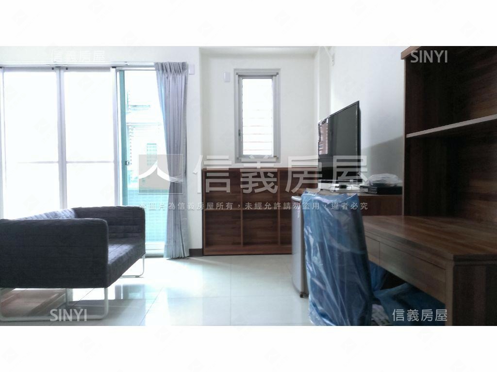 信義街公園旁新穎美墅房屋室內格局與周邊環境