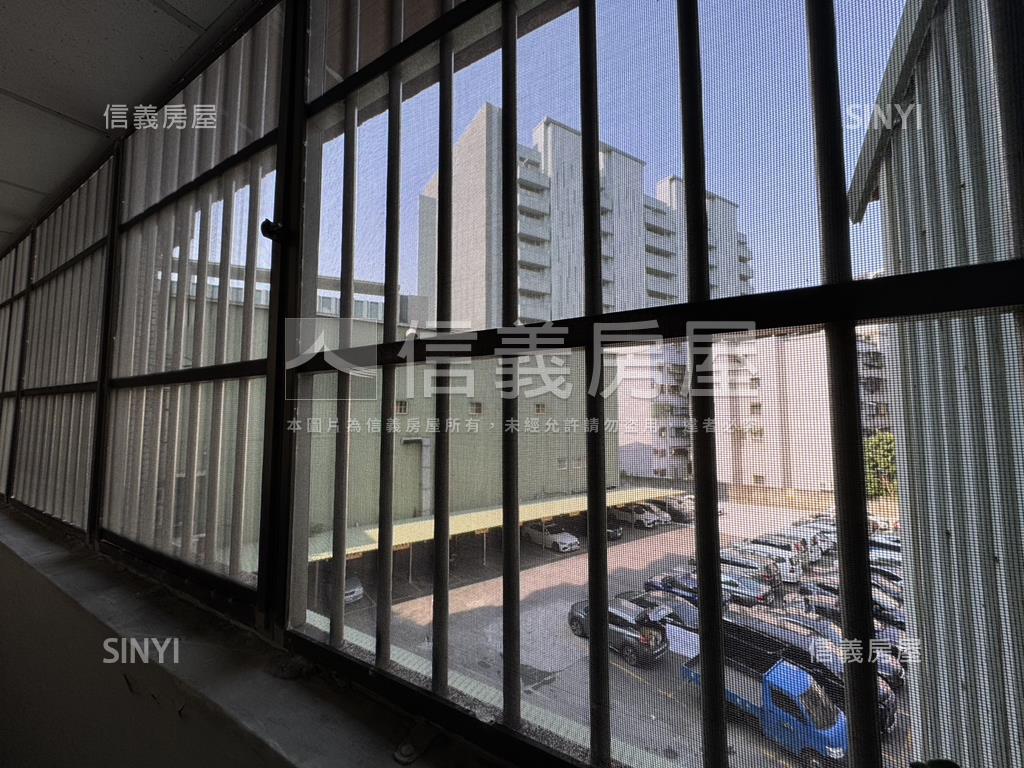 專任亞東園區稀有大空間房屋室內格局與周邊環境