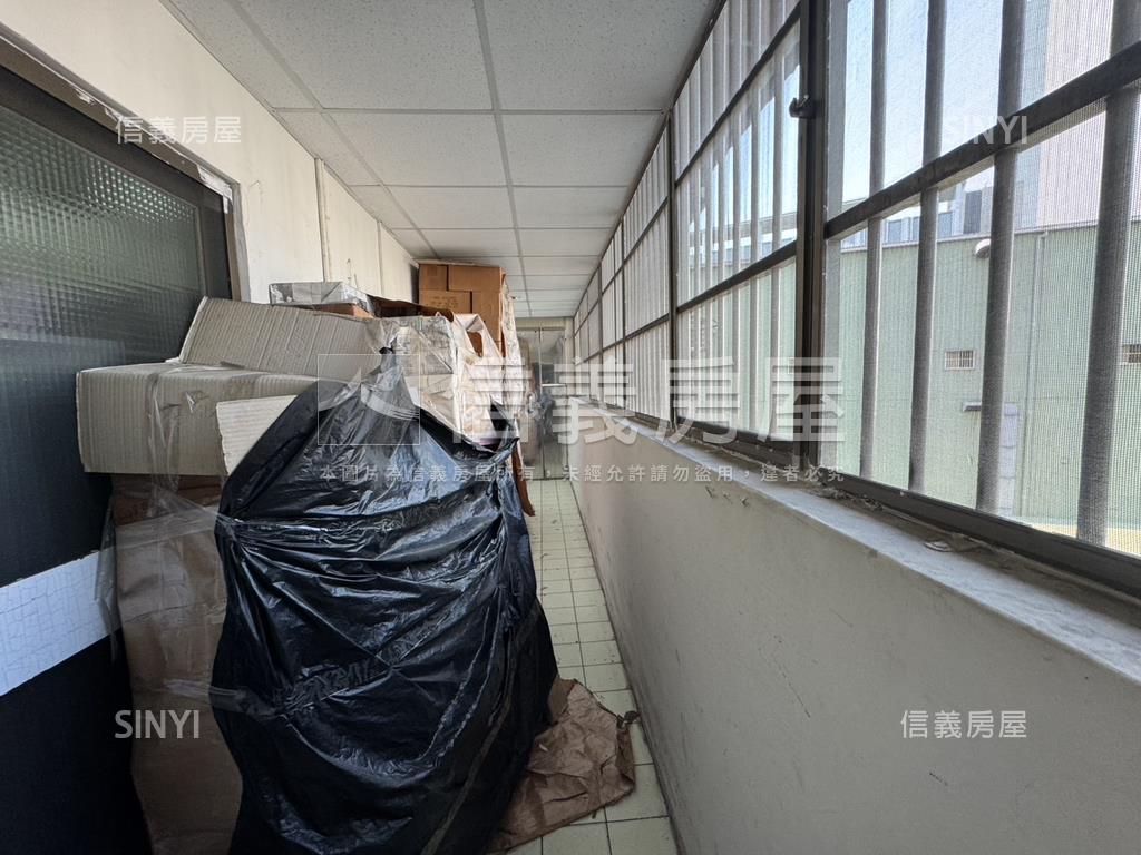 專任亞東園區稀有大空間房屋室內格局與周邊環境