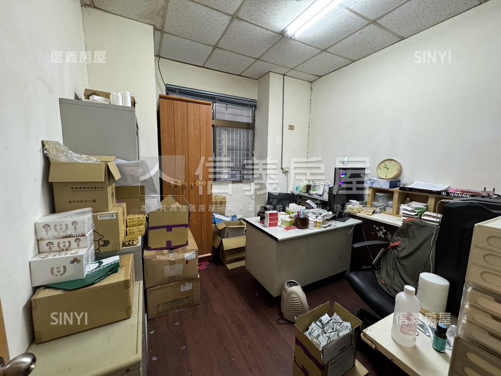 專任亞東園區稀有大空間房屋室內格局與周邊環境