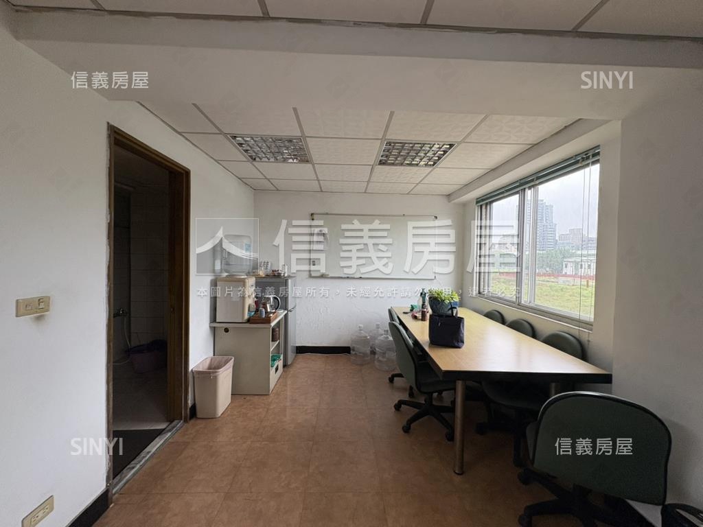華山大廈地上權房屋室內格局與周邊環境
