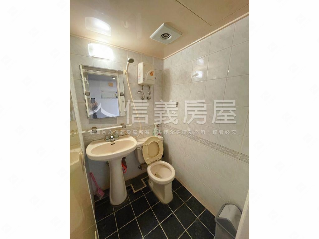 ㊕低總價中高樓層方正套房房屋室內格局與周邊環境