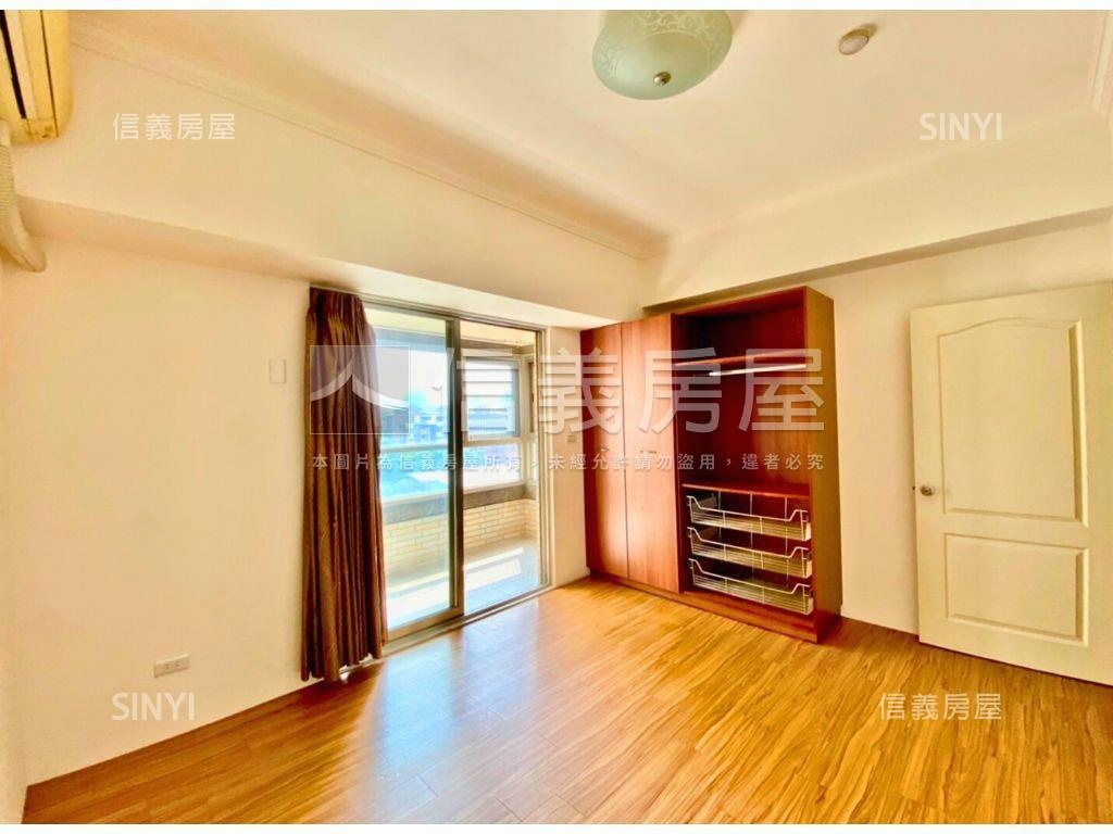 先看大業學苑四房平面車位房屋室內格局與周邊環境