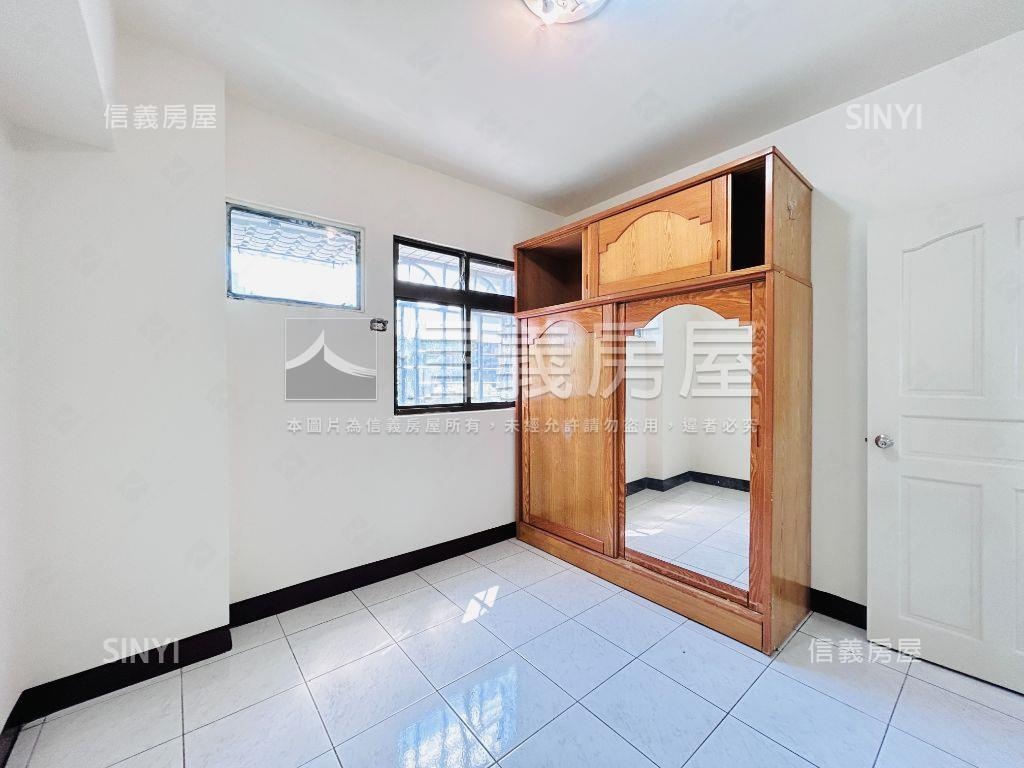 城市緣三房採光屋房屋室內格局與周邊環境