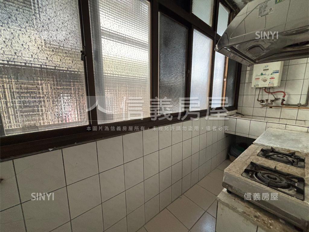 灰磘·雙層安靜公寓房屋室內格局與周邊環境