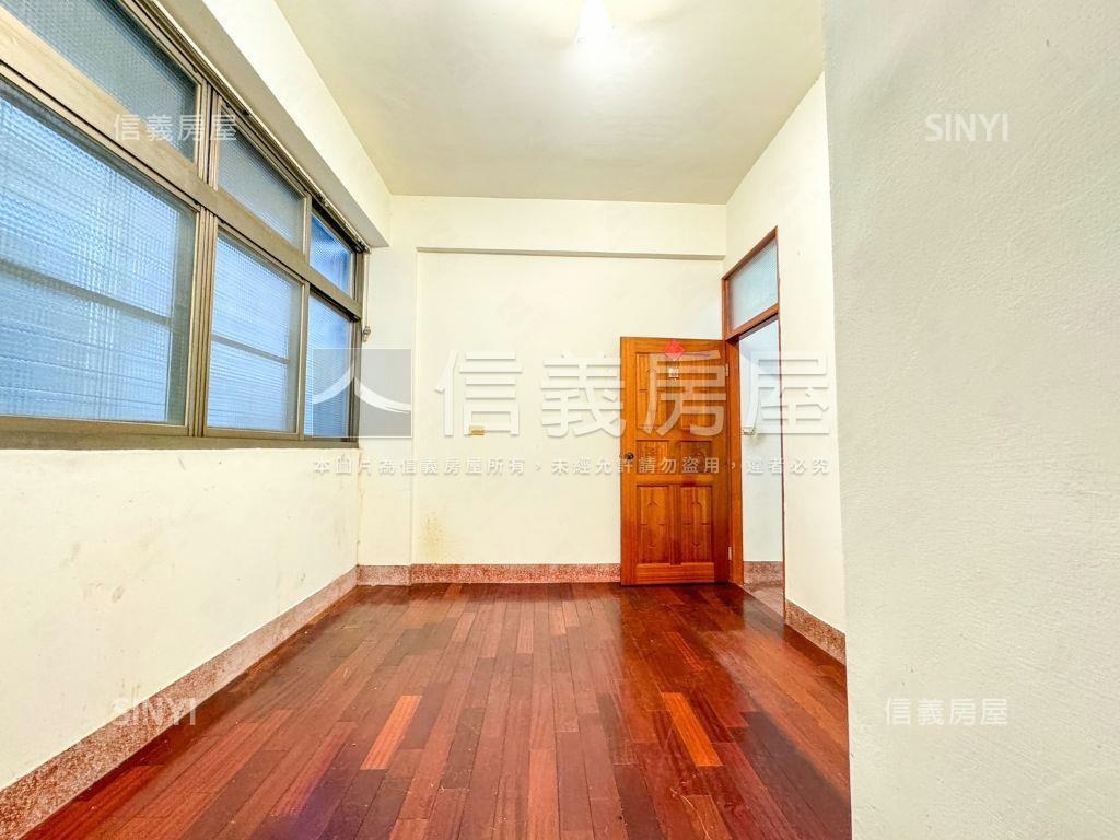 近塗城國小臨路透天房屋室內格局與周邊環境