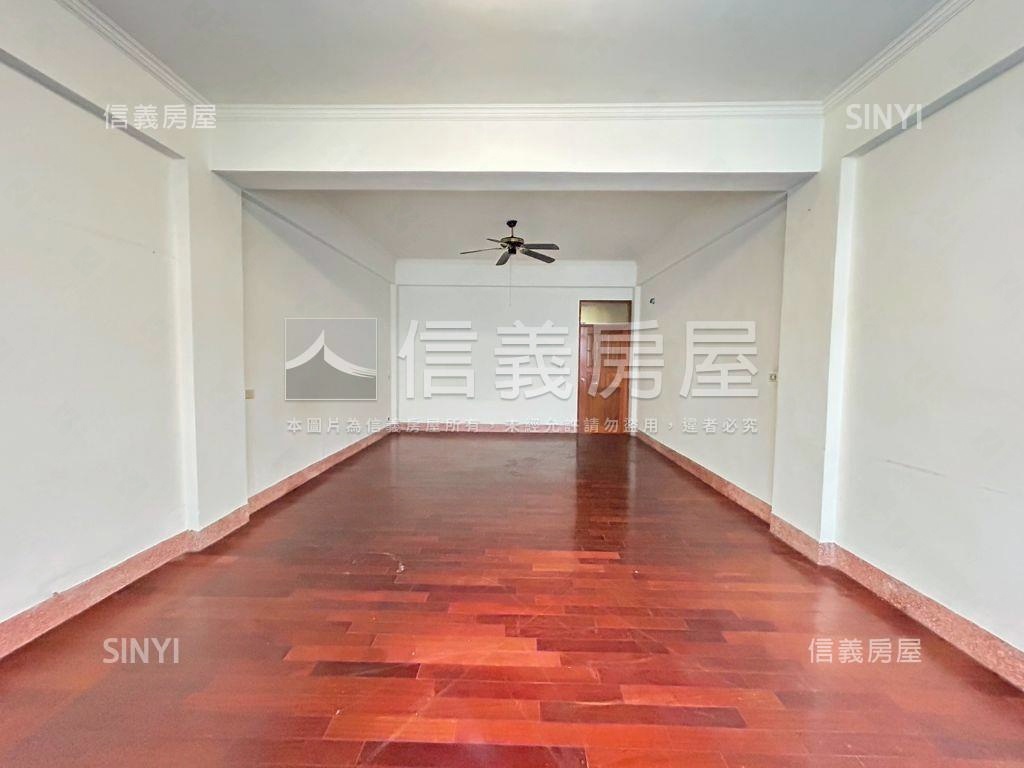 近塗城國小臨路透天房屋室內格局與周邊環境