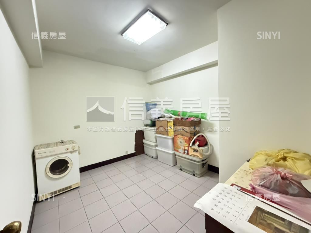 龍東路百寧新村方便停車房屋室內格局與周邊環境
