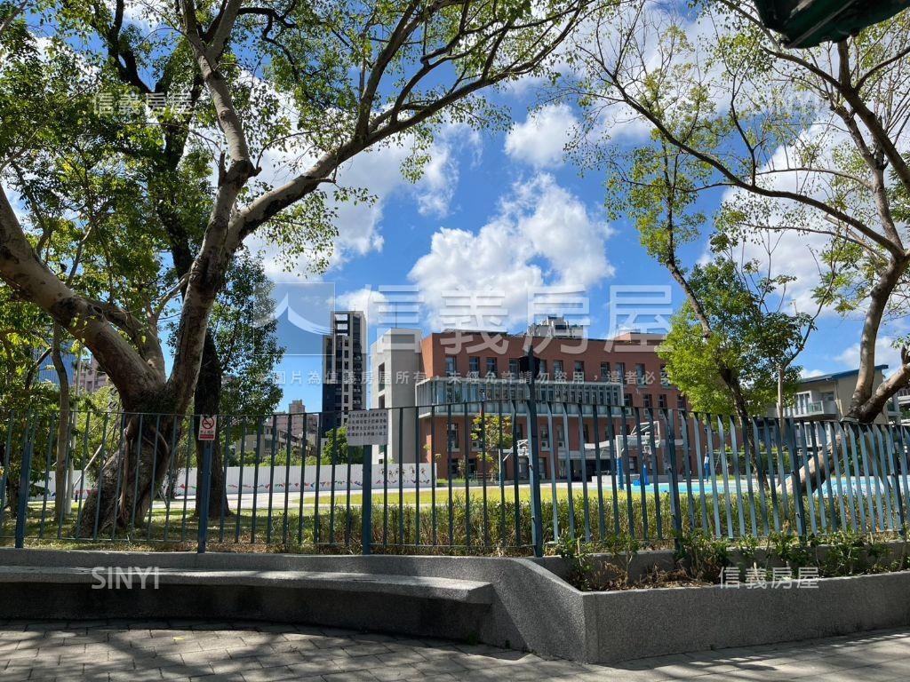 南港站前★世紀廣場★房屋室內格局與周邊環境