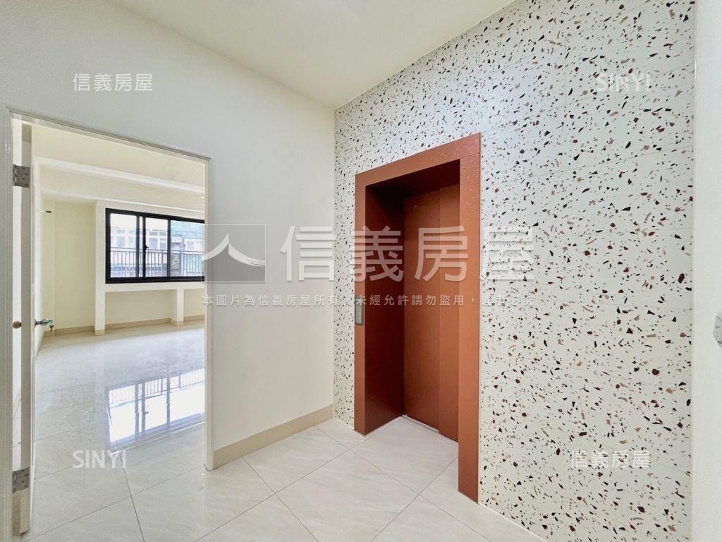 武陵路重新整理透天房屋室內格局與周邊環境