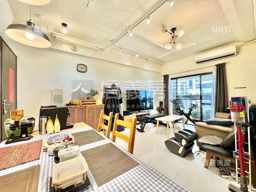 竹風次頂樓三房車位房屋室內格局與周邊環境