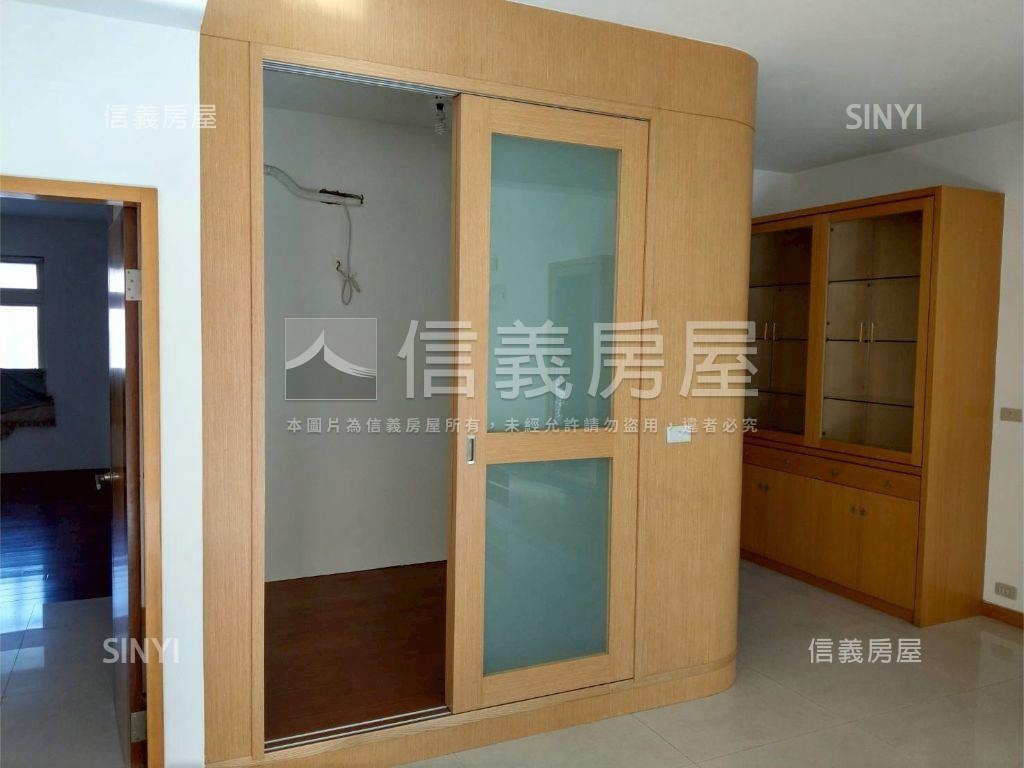 近徐匯捷運舒適屋況美寓房屋室內格局與周邊環境