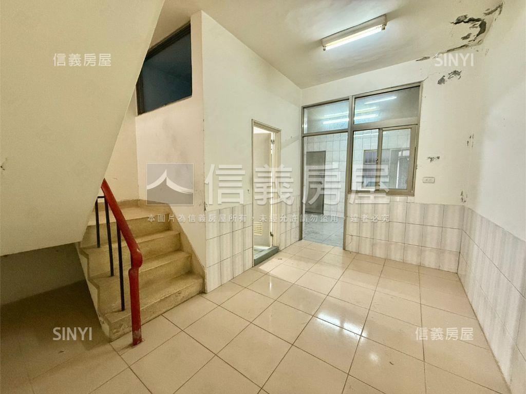 安和小資透天房屋室內格局與周邊環境