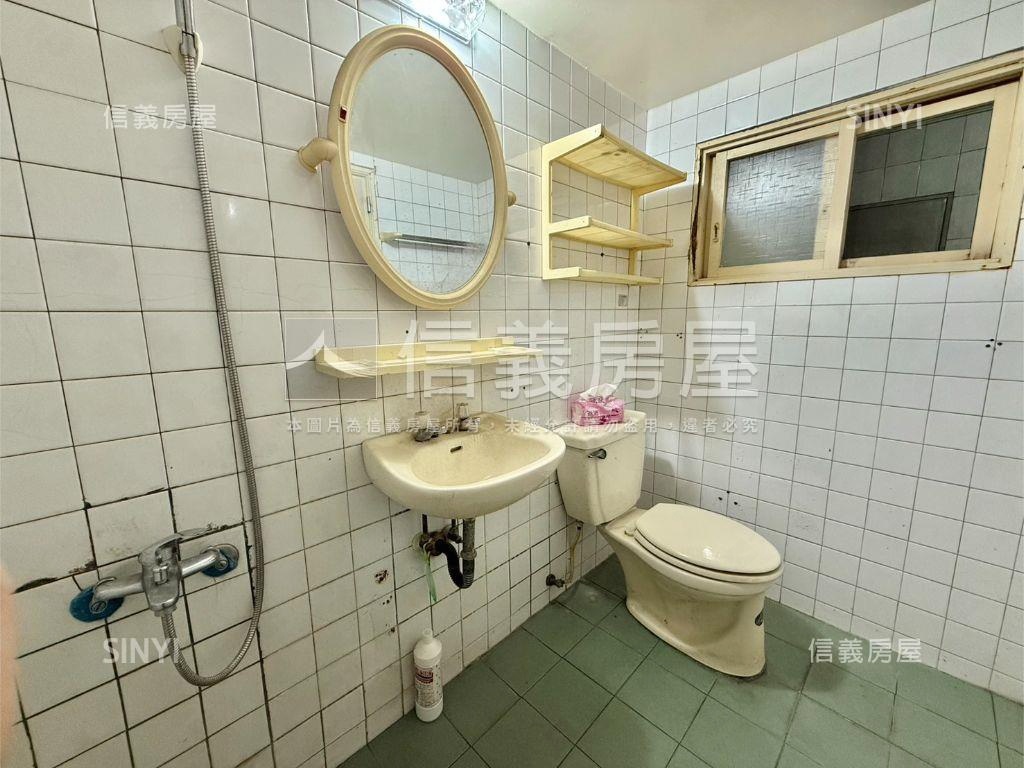 安和小資透天房屋室內格局與周邊環境