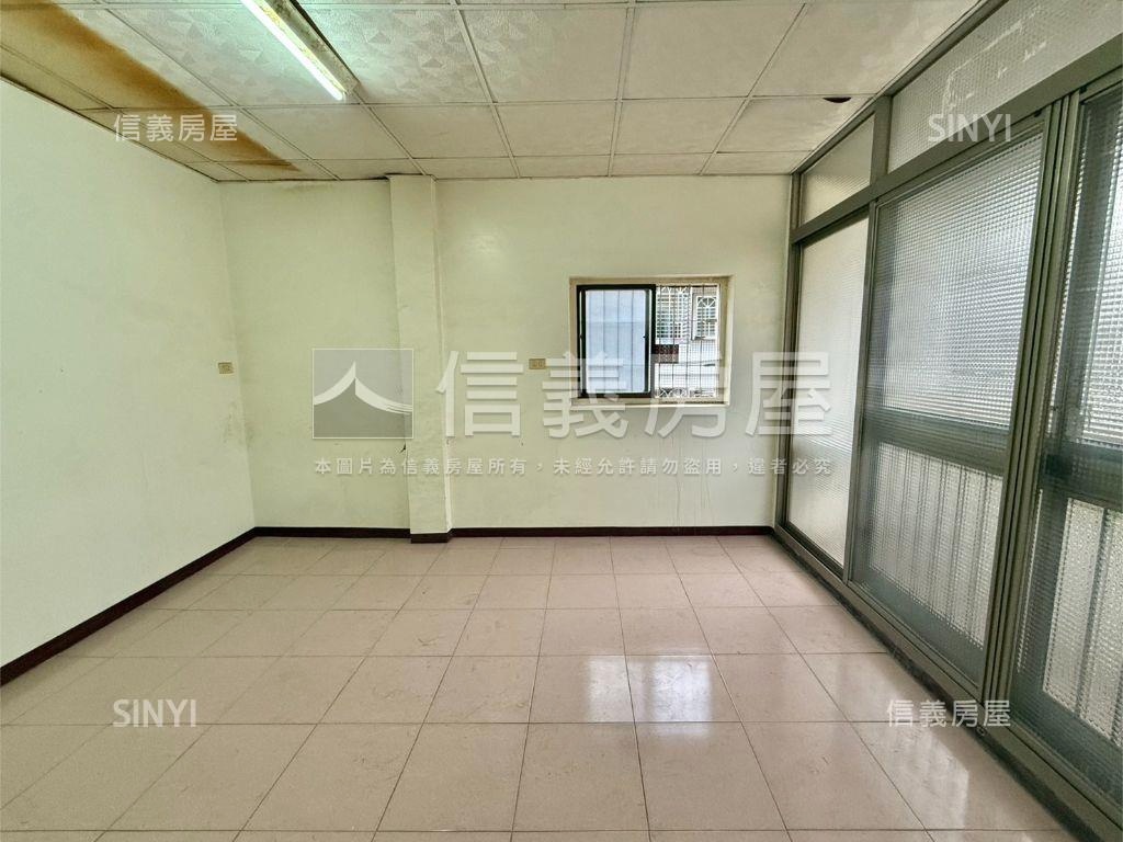 安和小資透天房屋室內格局與周邊環境