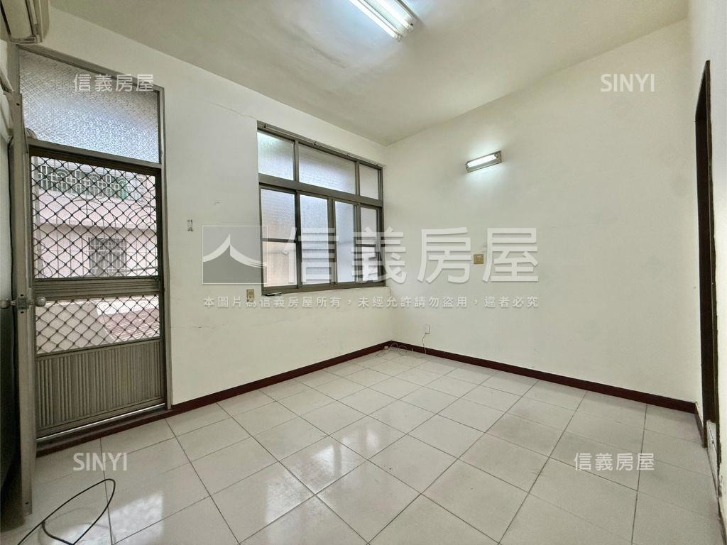 安和小資透天房屋室內格局與周邊環境