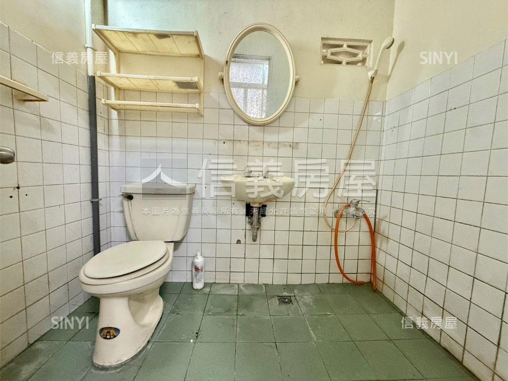 安和小資透天房屋室內格局與周邊環境