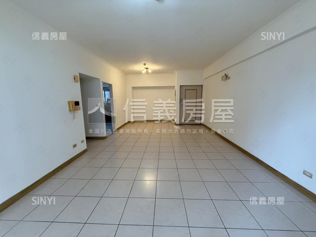 ★大鵬華城邊間景觀戶房屋室內格局與周邊環境