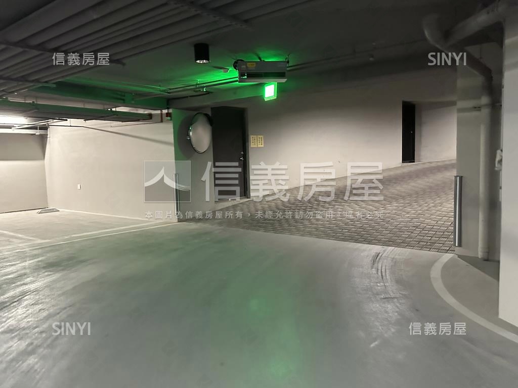 信松廣場景觀小豪邸２房屋室內格局與周邊環境