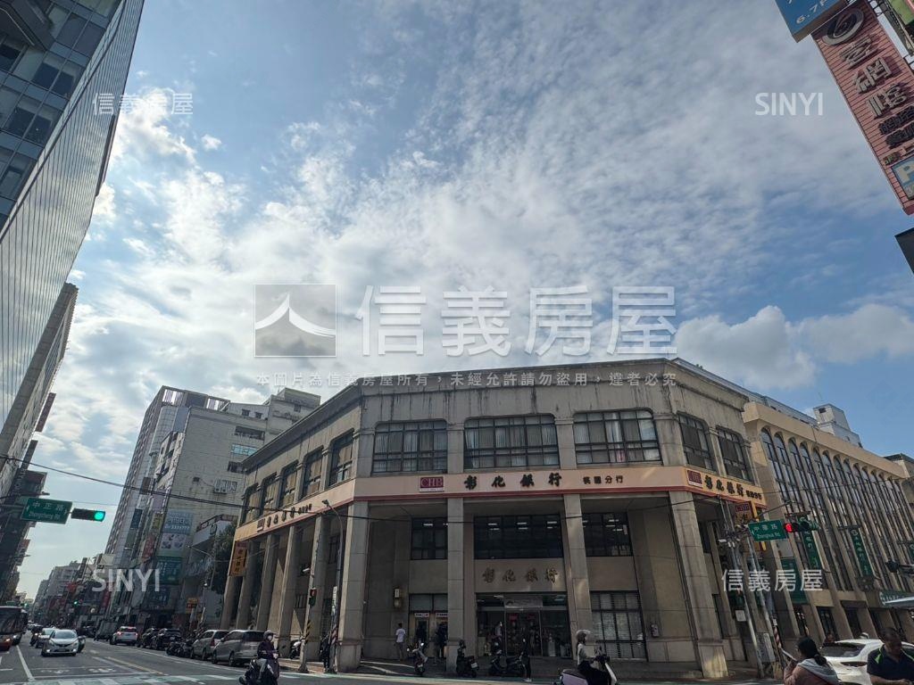 中正路整層大空間房屋室內格局與周邊環境