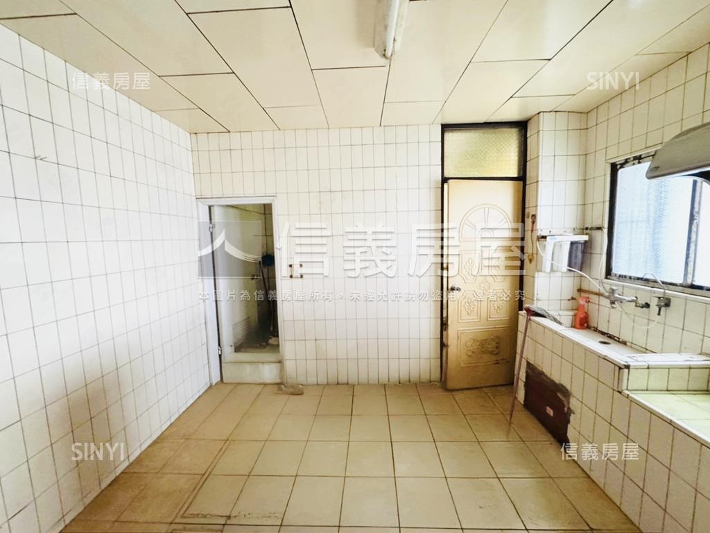 樹林後站邊間頂加房屋室內格局與周邊環境