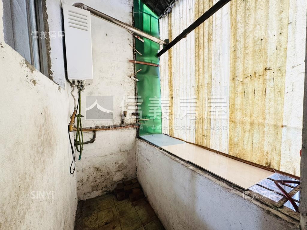 樹林後站邊間頂加房屋室內格局與周邊環境
