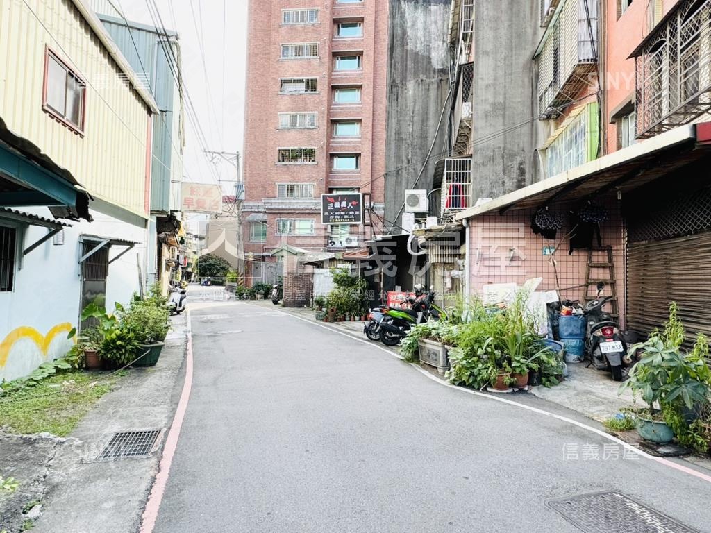 樹林後站邊間頂加房屋室內格局與周邊環境