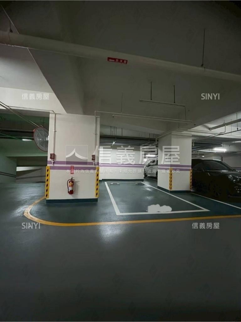南區精美裝潢兩房獨立平車房屋室內格局與周邊環境