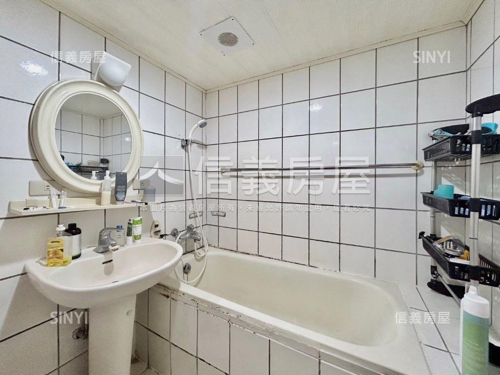 採光通風視野不錯的三房房屋室內格局與周邊環境